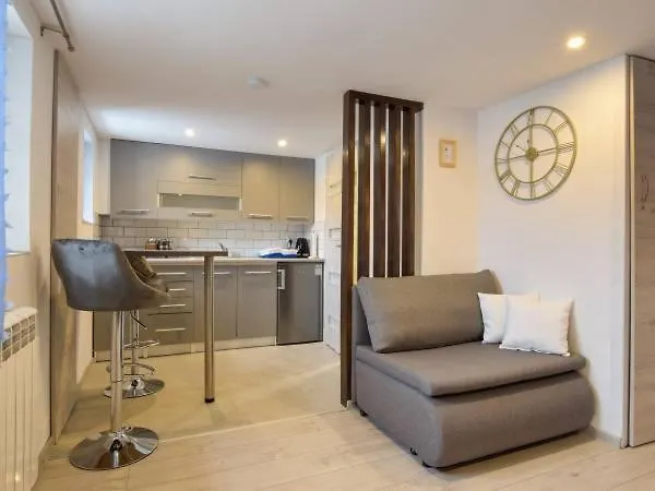 Gorski Strumyk Apartment Karpacz